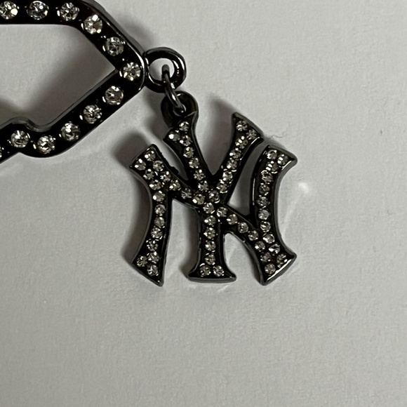 New York NY Yankees New Era Frame Hat Pin Fitted Hats Baseball Studded Black - Picture 3 of 8